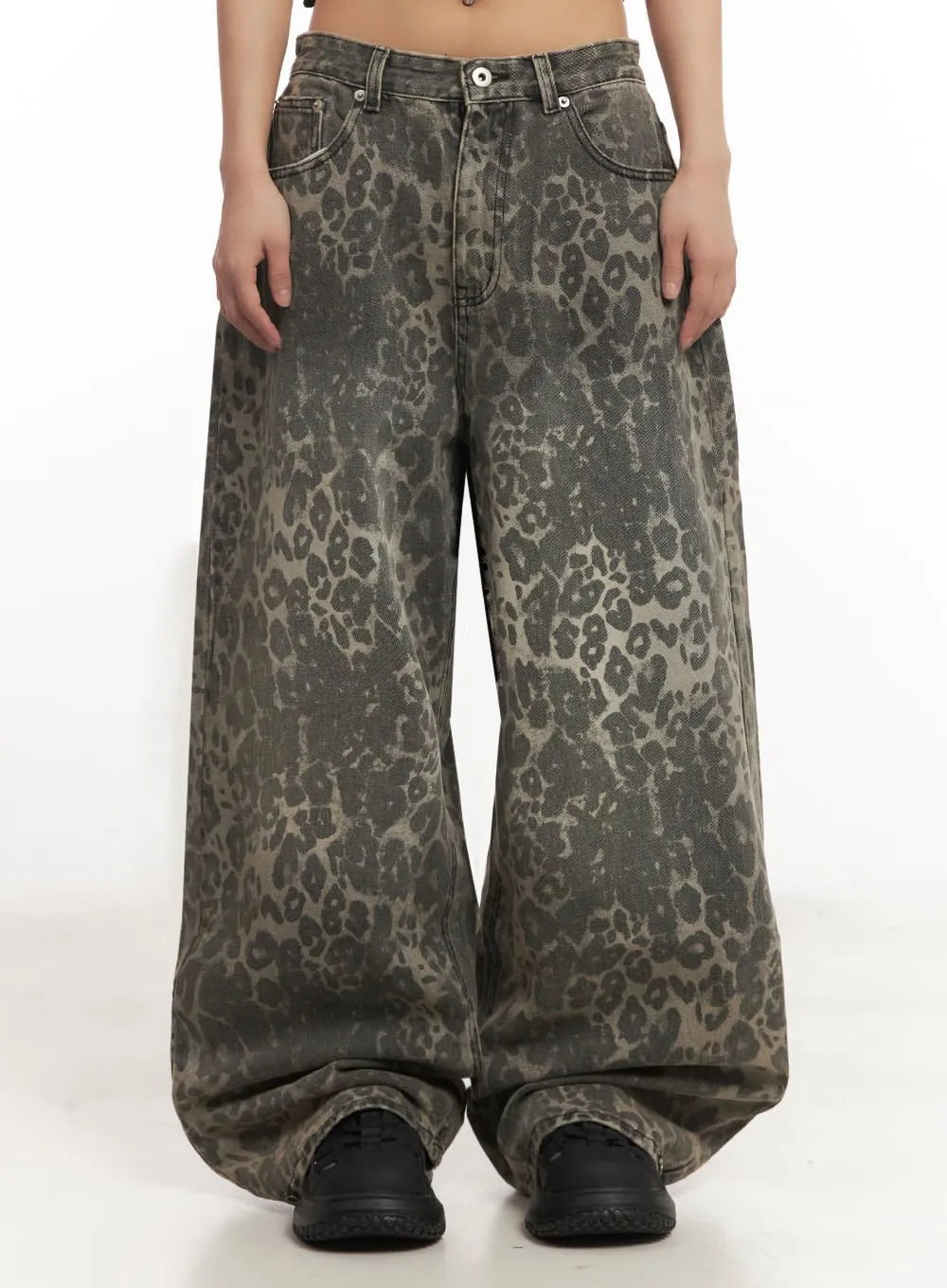 Leopard-Print Wide-Leg Pants IA517