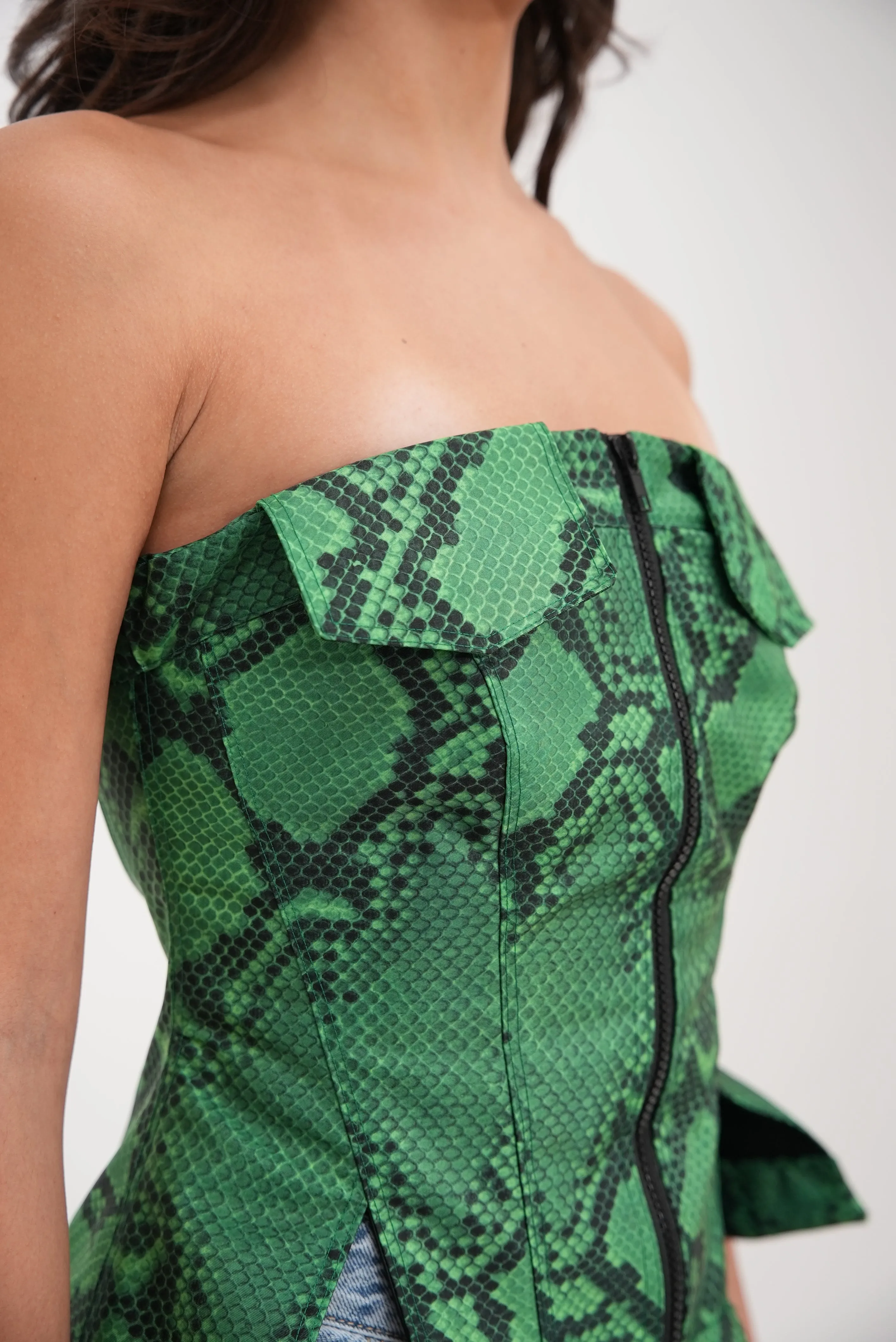 Zip Up Corset Snake